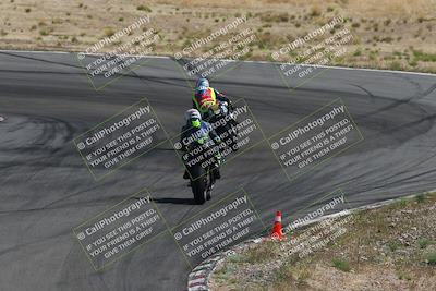 media/Apr-20-2025-AHRMA (Sun) [[393a79c373]]/Race/Group 10/Turn 4b/